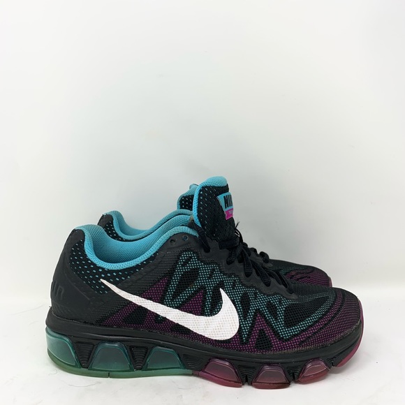 nike tailwind size 7